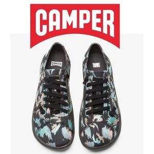 CAMPER Twins Embroidered Black Canvas Shoe